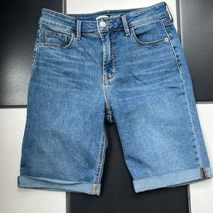 Old Navy Bermuda Jeans Shorts